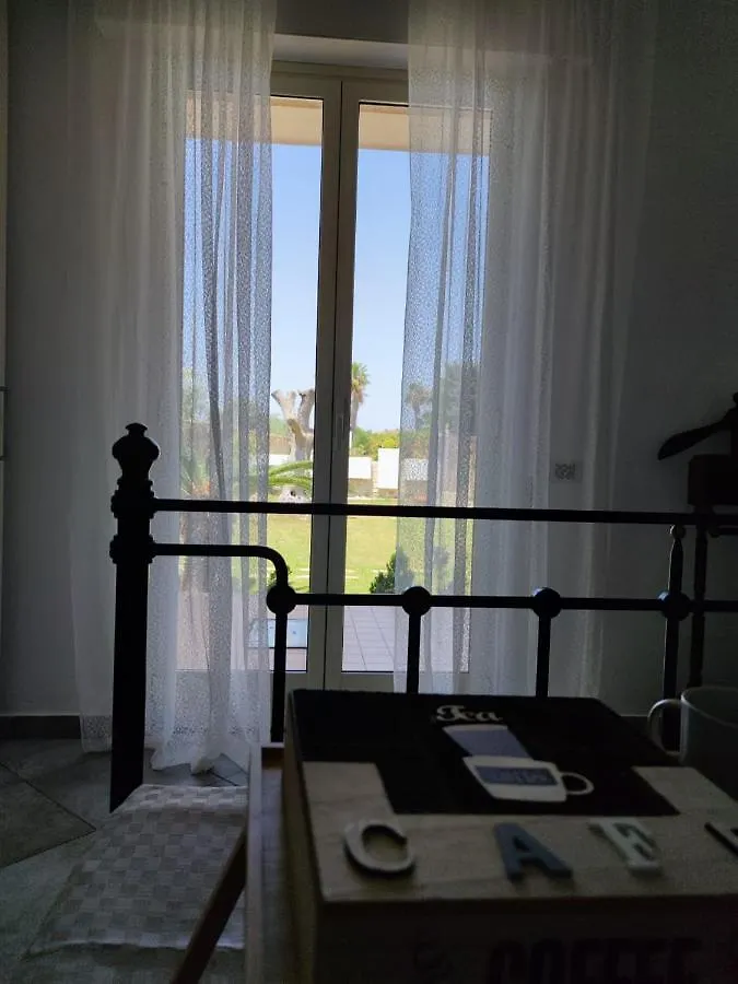 Green Rooms - Casa nel verde Pachino 0*,