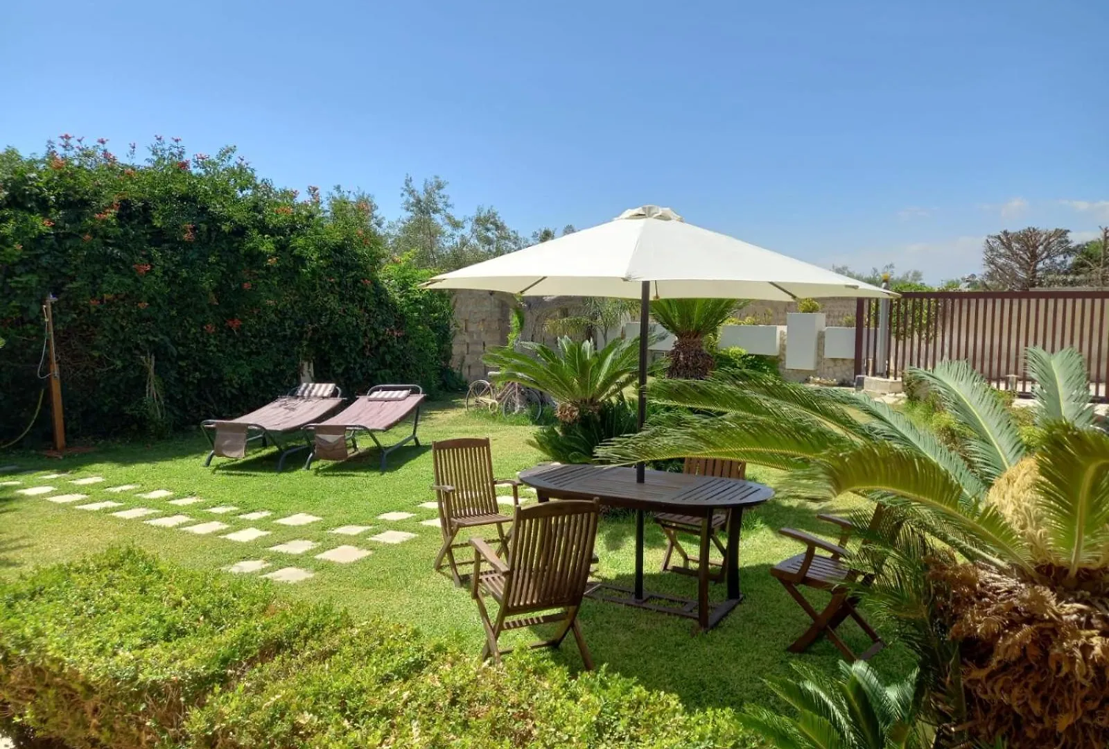 Bed & Breakfast Green Rooms - Casa nel verde Pachino